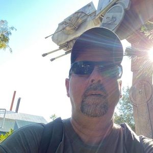 Meet your Posher, Joshua